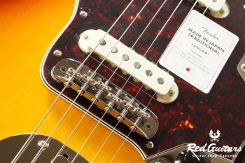MADE IN JAPAN TRADITIONAL 60S JAGUAR - 3 Color Sunburst